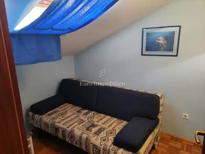 Haus 150 m², Mali Lošinj - 2 Wohnungen und 3 Parkplätze - 18