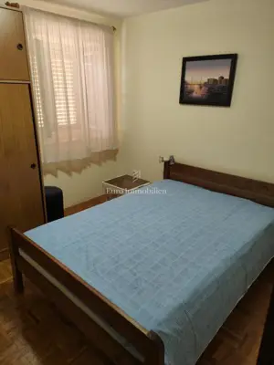 Haus 150 m², Mali Lošinj - 2 Wohnungen und 3 Parkplätze - 15