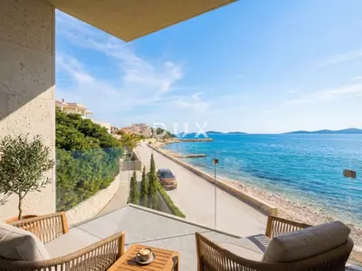 Apartment 49 m², Mandre - first row to the sea, terrace - 7