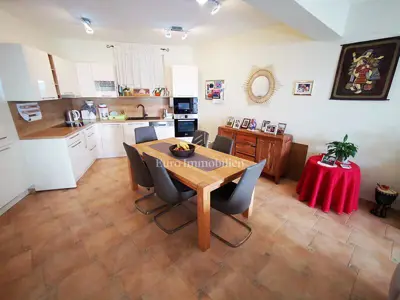 Stan 116 m², Mimice - pogled na more i lođa - 5