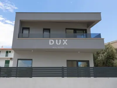 Šibenik, Žaborić, semi-detached house, 123 m² - 2