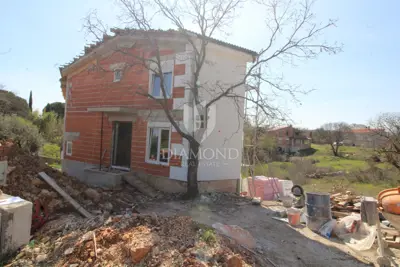 House for sale in Marčana, 133 m² - 2