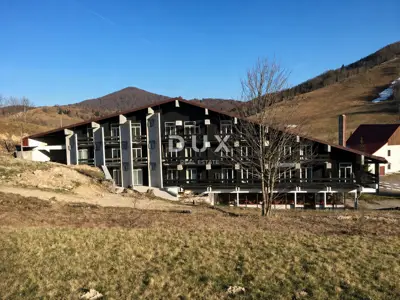 Hotel 2.218 m², Begovo Razdolje - planinski resort