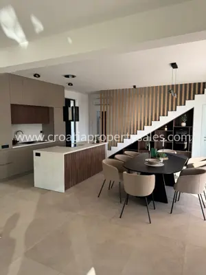 Villa 530 m², Pag - Panoramablick und Pool - 2