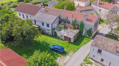 House complex 850 m², Buje and investment potential - 4