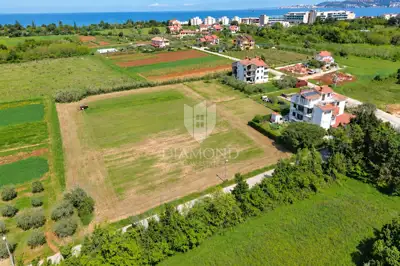 Land 5,300 m², Savudrija - near Petram Resorta - 5