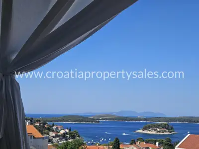 Wohnung, Hvar, 100 m², 2-Zimmer, 695 000 €