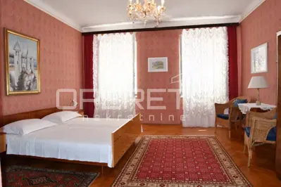 Kamena vila, Rab, centar grada i vrt 100 m² - 10