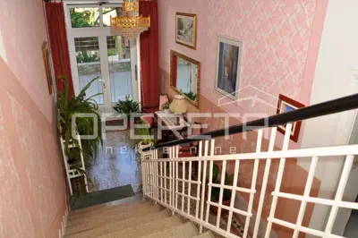 Kamena vila, Rab, centar grada i vrt 100 m² - 4