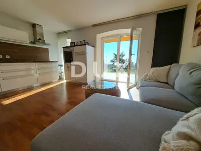 Haus zum Kauf in Trinajstići, 90 m² - 4