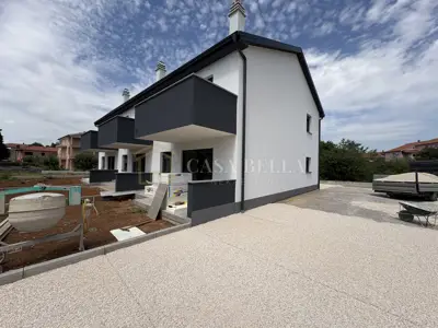 Stan 113 m², Marčelji - novogradnja, okućnica i 3 parkirna mjesta - 12