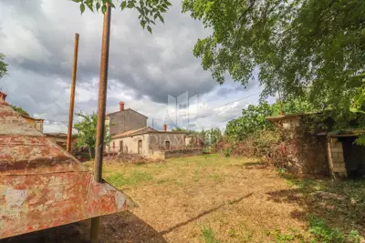 Haus 184 m², Barban - ruhige Straße und Blick auf Učka - 15