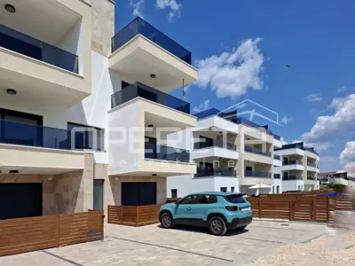 USELJIVO! Privlaka/Zadar - A002, 70m od mora - 4