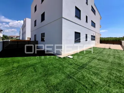 USELJIVO! Privlaka/Zadar - A002, 70m od mora - 8