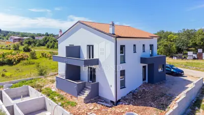 Haus zum Kauf in Momjan, 160,9 m² - 12