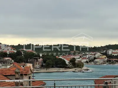 Tisno, Modern house 168 m² - new build in the very center