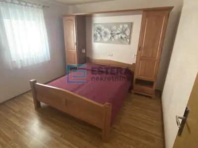 Kuća 184 m², Vir - 4 apartmana uz plažu - 9