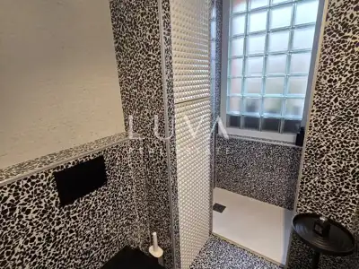 Apartment 67 m², Črnomerec - garage and two balconies - 6