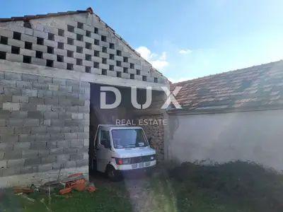 Biograd, Raštane Gornje, Steinhaus auf einem Grundstück von 1.456 m² - 4