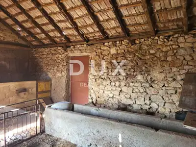 Biograd, Raštane Gornje, Steinhaus auf einem Grundstück von 1.456 m² - 16