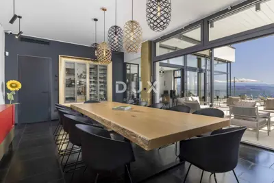 Opatija, center, villa, 350 m², 5 bedrooms - 17