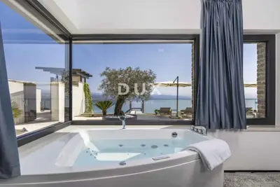 Opatija, center, villa, 350 m², 5 bedrooms - 22