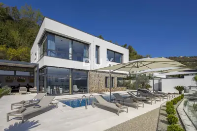 Opatija, center, villa, 350 m², 5 bedrooms - 2