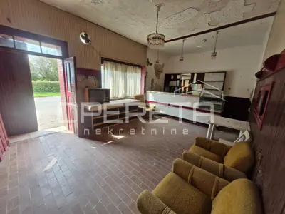 Stambeno-poslovna zgrada 452 m², Kraljevec na Sutli, centar - 2