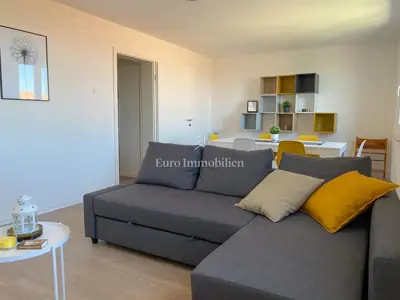 Crveni vrh - renovirana kuća s tri stambene jedinice - 12