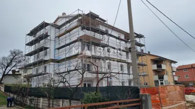 Wohnung zum Kauf in Viškovo, 81 m² - 2