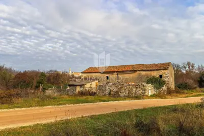 House in Bale, rare location and complete privacy