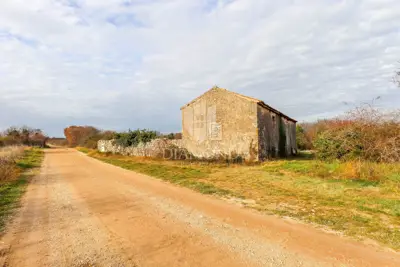 House in Bale, rare location and complete privacy - 2