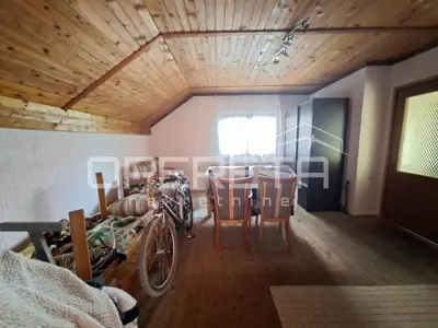 Kuća u Peščenici - Žitnjak, 6 soba, garaža i dvorište - 5
