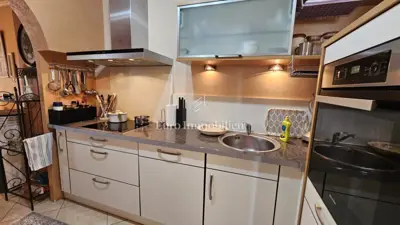 House with landscaped yard in a quiet location - Poreč - 10