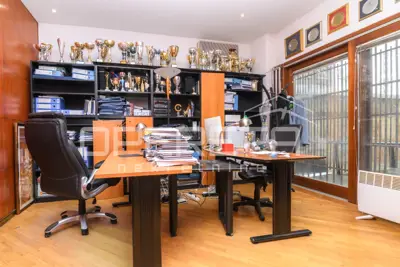 Gewerbeimmobilie zur Miete in Centar, 98 m² - 6