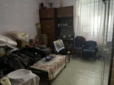 Apartment in Pula, Center, 1st floor, two residential units - 9