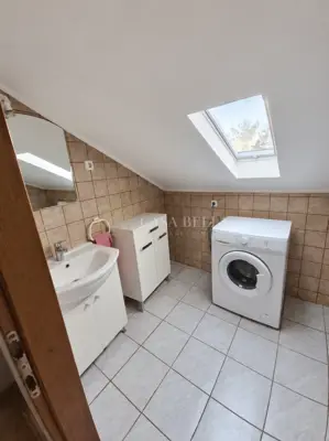 Apartment 60 m², Senj center - attic and 3 rooms - 6