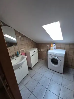 Stan 60 m², Senj centar - potkrovlje i 3 sobe - 12