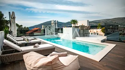 Villa 310 m², Trogir - Panoramablick auf das Meer
