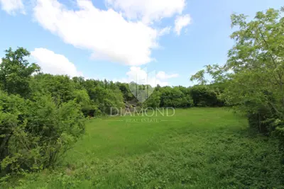 Building plot 10,958 m², Pićan - quiet street - 5