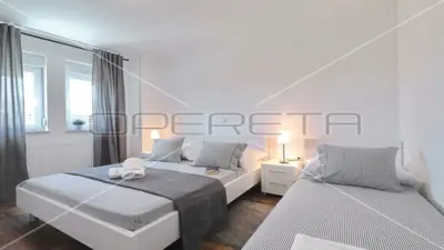 Vila sa pogledom na more i Velebit, 4 stambene jedinice sa bazenom - 21
