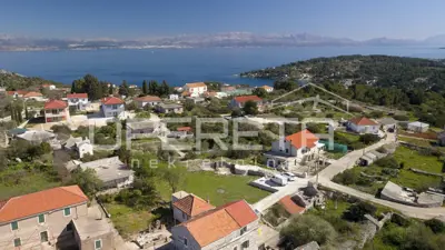 Building land 667 m², Grohote on Šolta, quiet location - 2