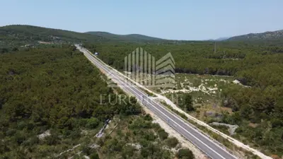 Građevinsko zemljište, Vodice - atraktivna lokacija uz zaobilaznicu - 10