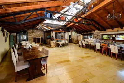 House for sale in Momjan, 650 m² - 19