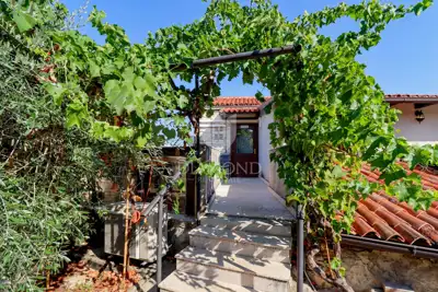 House for sale in Momjan, 650 m² - 10