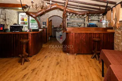 House for sale in Momjan, 650 m² - 20