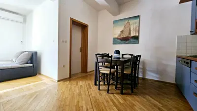 Novalja – Trosobni apartman 80 m² u prizemlju s terasom, 500 m od mora - 5