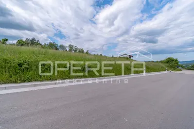 Građevinsko zemljište 1.576 m², Stari Pazin - pogled na Butonigu - 8