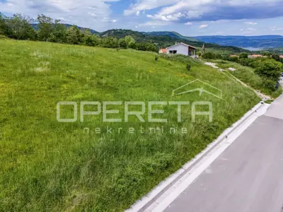 Građevinsko zemljište 1.576 m², Stari Pazin - pogled na Butonigu - 4