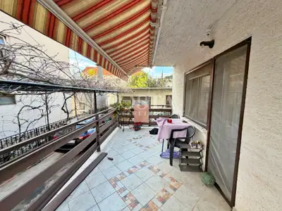 Haus 225 m², Plovanija - eingezäunter Hof und Garten - 14